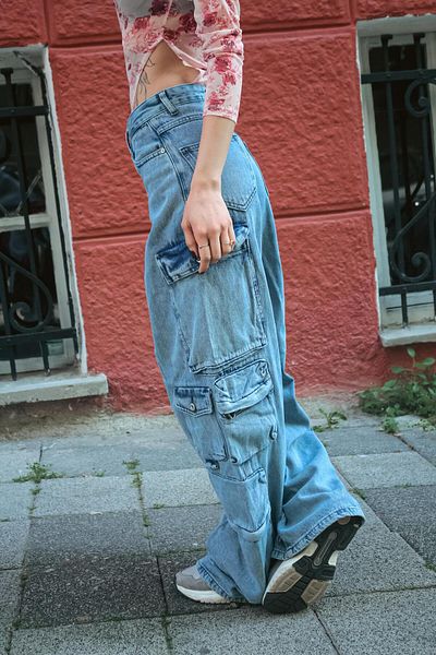 Touz Moda PANTALONUL ALBASTRU DE DETALII DE MULTE BUZUARE