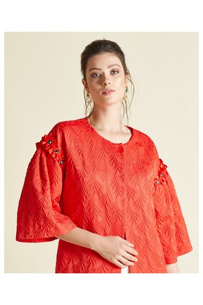 LUXXO Women's Red Shoulder Buttoned Textured Tunic Y0188
