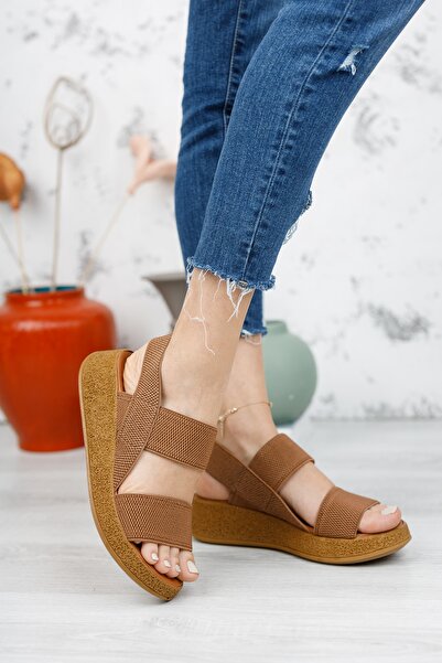 sedora shoes صندل نسائي بكعب عريض 4 سم من ديزي - مطاط