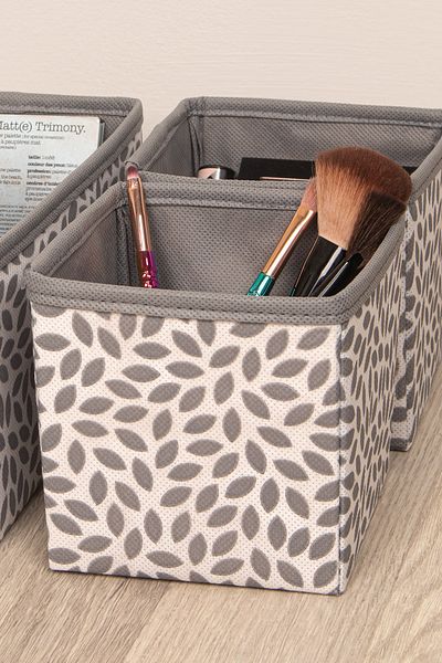 REKHOME Gray Leaf Drawer Organizer Set of 3