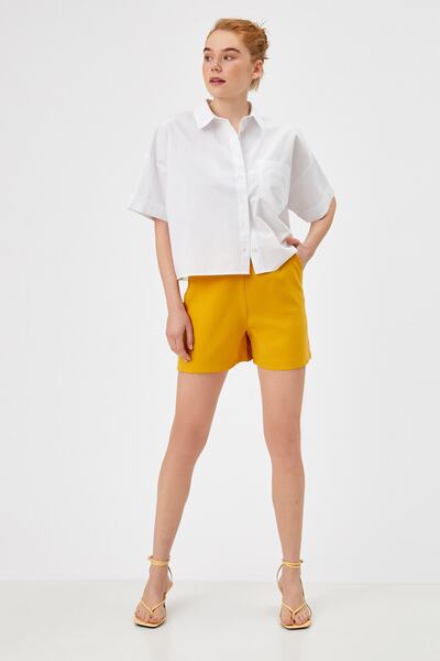 Koton Pantaloni scurti și bermude muștar pentru damă 1YAK46981IW