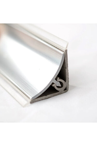 A1 Süpürgelik Pvc Profil İç Bükey Kaplamalı Alüminyum Silver