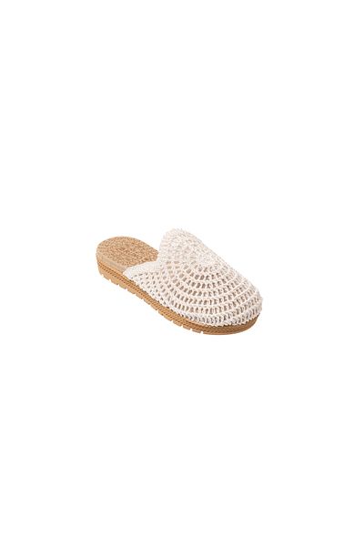 ALTUVATEKS Women's Braided Patterned Straw Slippers