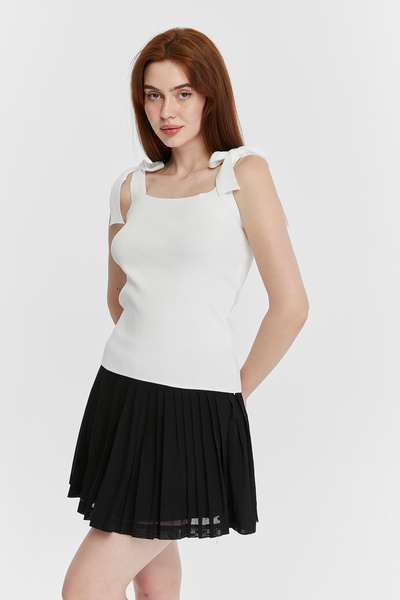 MA ananas Shoulder Tie Square Neck Blouse