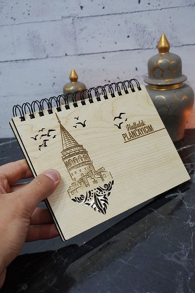markcat Дървена книга с планове на кулата Галата - Неограничена книга за планиране - Дневен ред - Седмичен планер - А5