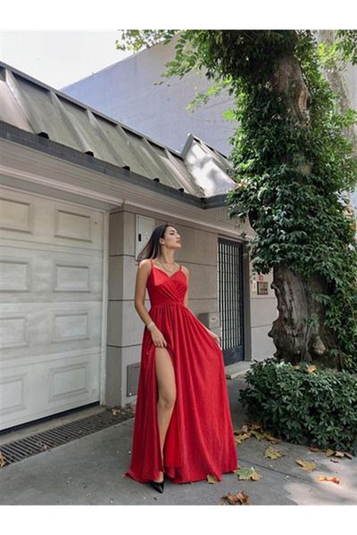 Mekafashion Red Glittered Slit Evening Dress