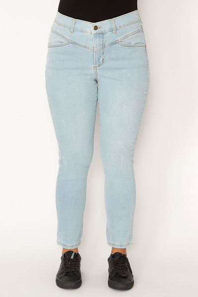 Şans Pantaloni de damă din blugi din lycra mărimi mari, cu cupă în față, cu centură laterală elastică 65n34332