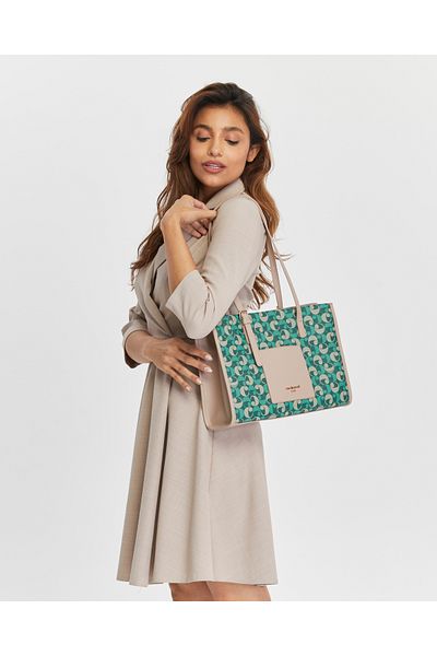 Cacharel Green Women's Shoulder Bag C-099
