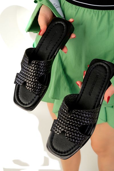 SOHO Black Women's Genuine Leather Slippers 19134