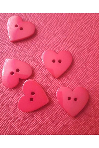 Beyna RED POLYESTER HEART BUTTON 2.5 CM 1 PACK 10 PIECES