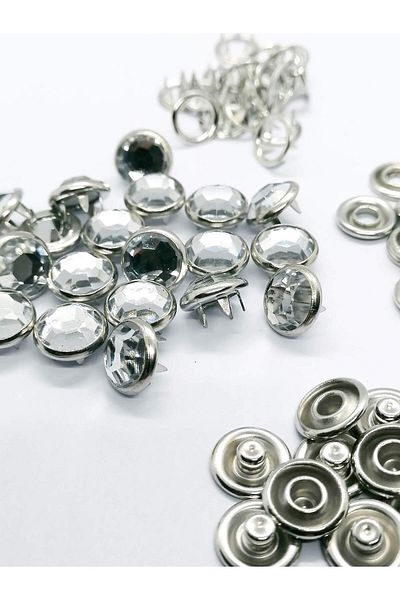 Klinkshop 10.5 mm Transparent Crystal Stone Click - 50 Pieces Without Attachment