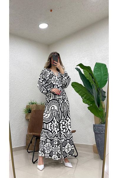 ZF BUTİK GEMUSTERTES LANGES KLEID MIT V-AUSSCHNITT UND BINDE