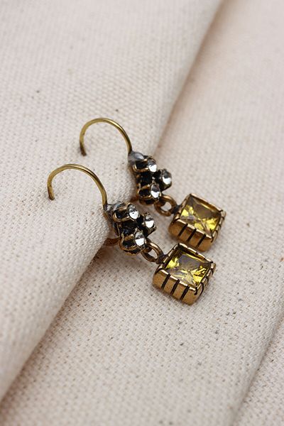 Süspüs Accessories Authentic Dangle Square Jewelled Earrings