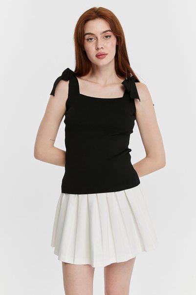 MA ananas Shoulder Tie Square Neck Blouse