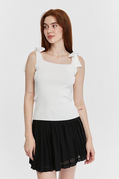 MA ananas Shoulder Tie Square Neck Blouse