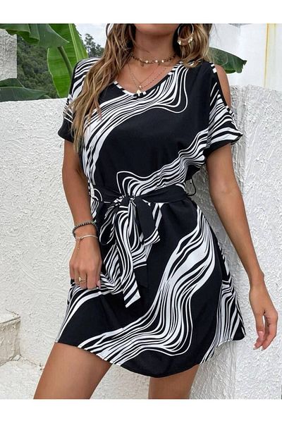 rengamoda Rochie de damă din țesătură Moskrep cu detaliu pe umeri și cu brâu