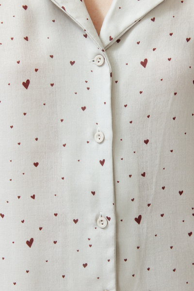 Trendyol Collection Heart Ecru mušelínové pyžamo 100% bavlna – Thmss24Pt00139