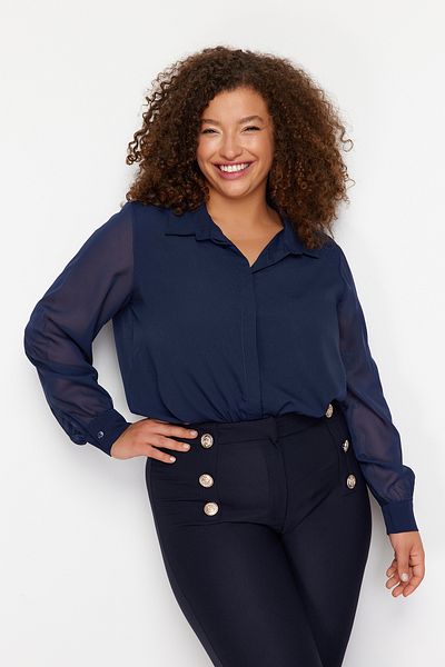 Trendyol Curve قميص شيفون أزرق كحلي مقاس كبير - كم طويل، أزرار - TBBAW23AX00004