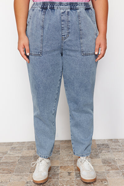 Trendyol Curve Light Blue Elastic Waist Mom Fit Plus Size Jeans Tbbss24Cj00041