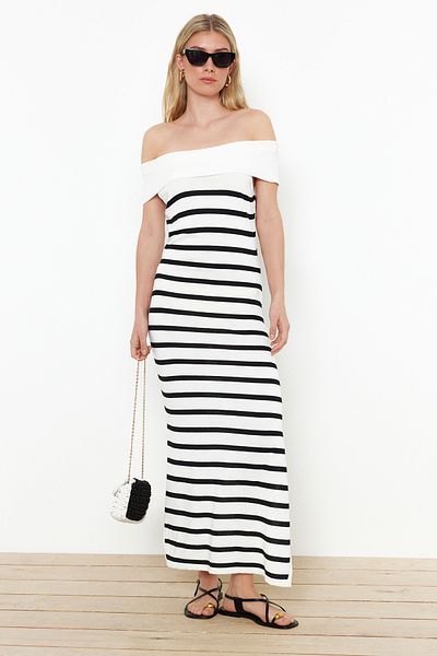 Trendyol Collection Ecru Maxi kötöttáru csónak nyakú ruha TWOSS24EL00359