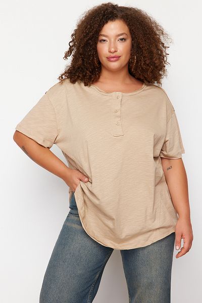 Trendyol Curve Boyfriend szabású szürke kötött póló - gombos részlet, TBBSS24BF00047