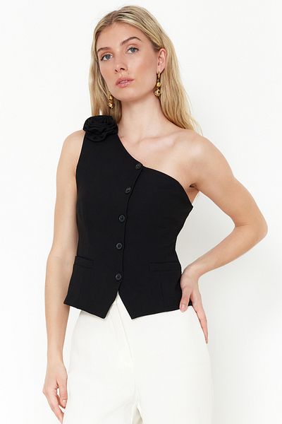 Trendyol Collection Limited Edition - Black One Shoulder Rose Detailed Crop Vest Twoss24Ye00038