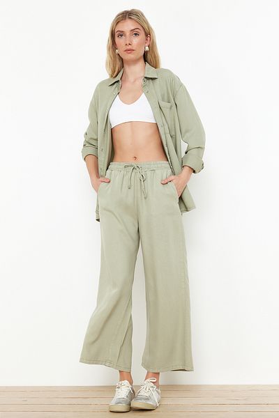 Trendyol Collection Mintgrüne Culotte-Jeans mit hoher Taille und elastischem Bund, 100 % Tencel™ TWOSS24JE00285