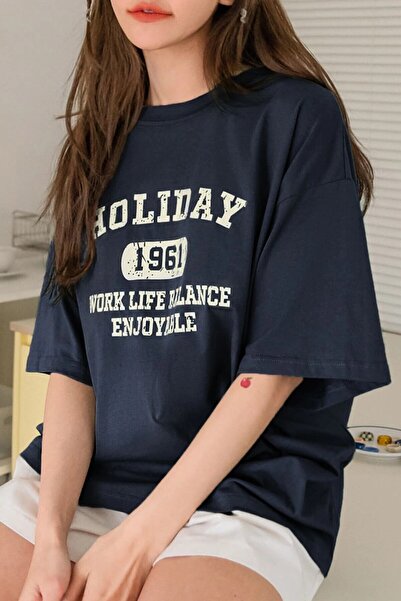 Revasser Gâtul turn unisex oversize cu imprimeu de vacanță albastru bleumarin