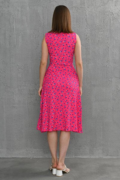 bayansepeti Ευέλικτο Seersucker Zero Sleeve Pocket Λεπτομερές μοτίβο με λαιμόκοψη ροζ φόρεμα 102