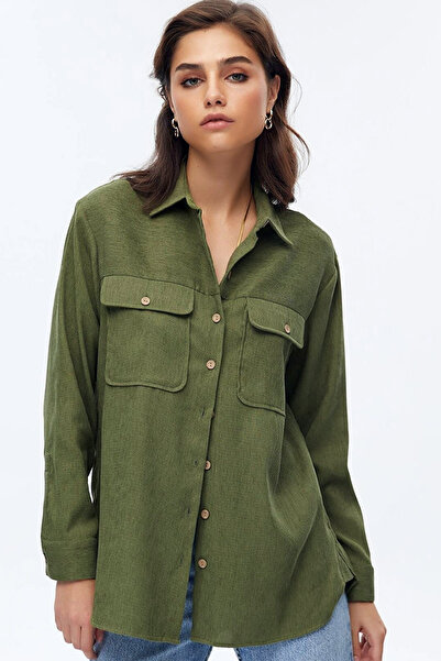 MissKybele Uzun Kollu Düğme Detaylı Yakalı Çift Kapaklı Göğüs Cepli Fitilli Kadife Rahat Kesim Gömlek