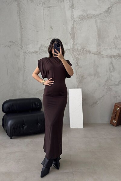 FMN Collection Женска рокля с права кройка, без ръкави, с подплатена талия, прилепваща по тялото, с дълъг разрез, подобна на Pinterest.