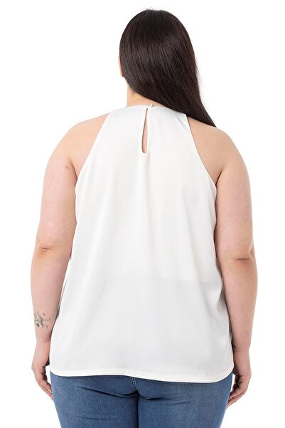 DISENTIS MODEST Άσπρη μπλούζα με σατέν λαιμόκοψη με μεγάλη επένδυση