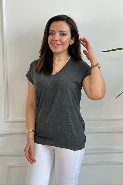 Yağmur Butik Βασικό T-Shirt με λαιμόκοψη