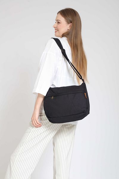 Street Bag Servietă neagră cu design simplu și geantă pentru laptop - Geantă de umăr pentru utilizare zilnică
