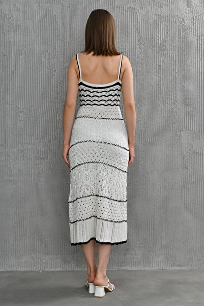 bayansepeti Καλοκαιρινό πλεκτό φόρεμα 1303 με λεπτή τιράντα χωρίς φόδρα μίντι αμάνικο φόρεμα με βελονάκι