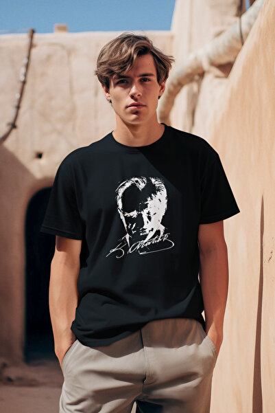 MAGORS STIL-X ATATÜRK SİLÜET VE İMZA BASKILI BİSİKLET YAKA, %100 PAMUKLU, STANDART KALIP ERKEK TSHIRT