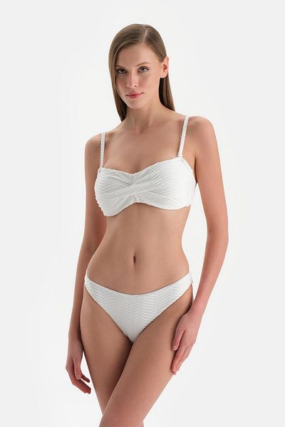 Dagi Trägerloses weißes Bikinioberteil