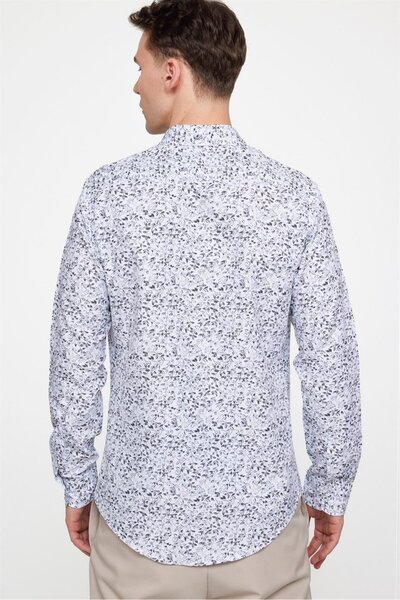 Tudors Slim Fit Uzun Kollu Baskılı Desenli Kolay Ütü Yaka Düğmeli Beyaz Gömlek