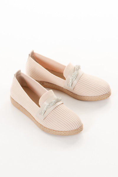bakka shoes Krem Kadın Çapraz Taş Detaylı Ortopedik Triko Babet