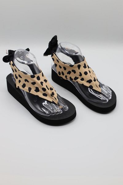 CATCHY WOMEN'S CHANGING TOP SANDALS - BLACK THICK SOLE BLACK DOT LACE-UP