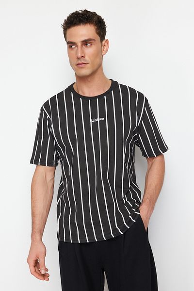 Trendyol Collection Oversize Μαύρο ριγέ βαμβακερό μπλουζάκι - TMNSS24TS00202