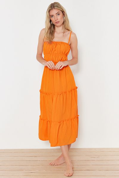 Trendyol Collection Pomarańczowa marszczona sukienka plażowa Maxi TBESS24EL00081