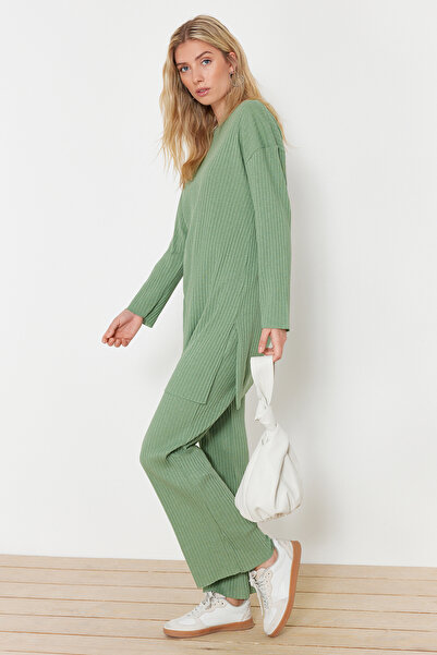 Trendyol Modest Green Oversize Corded Set - Knitted Bottom-Top Set TCTSS24US00060