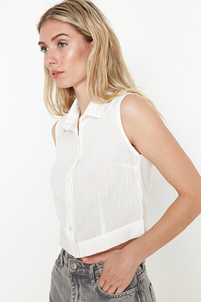 Trendyol Collection Ecru Striped Woven Shirt - Sleeveless, Fitted Waist Fitting TWOSS24GO00149