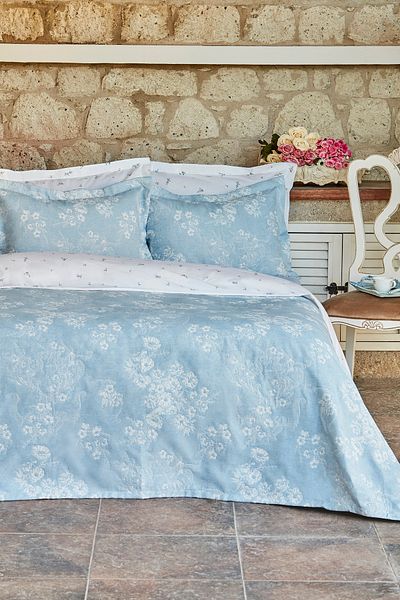 Karaca Home Blue Charleen Double Bedspread
