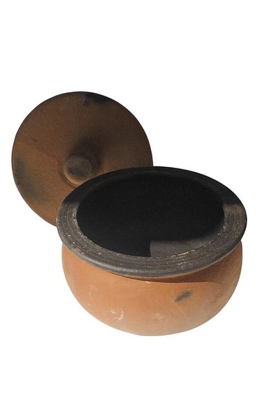 Mask Eskişehir Sorkun Pottery Handmade Clay Casserole Pot 26 Cm