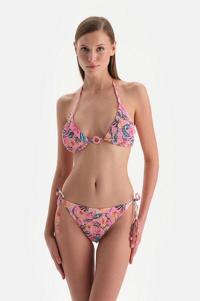 Dagi Lachsfarbene Bikinihose mit Spaghetti-Muster