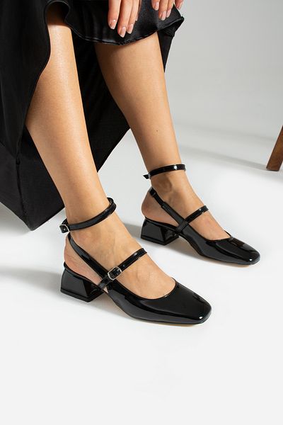 İnan Ayakkabı CULOARE NEGRA PANTOFII ȘI BALANȚII DE ZILNIC DETALIAT CU CATARAME PENTRU FEMEI (4 CM)