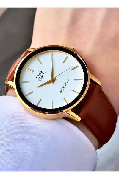 Q&Q Men's Leather Cord Wristwatch