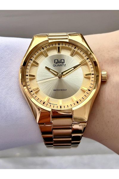 Q&Q Men's Metal Band Wristwatch